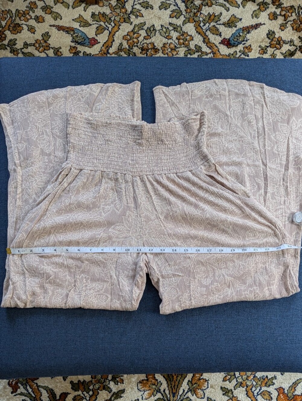 Sozy Felicia Wide Leg Paisley Floral Flowy Capri Pants in Taupe - Picture 9 of 13